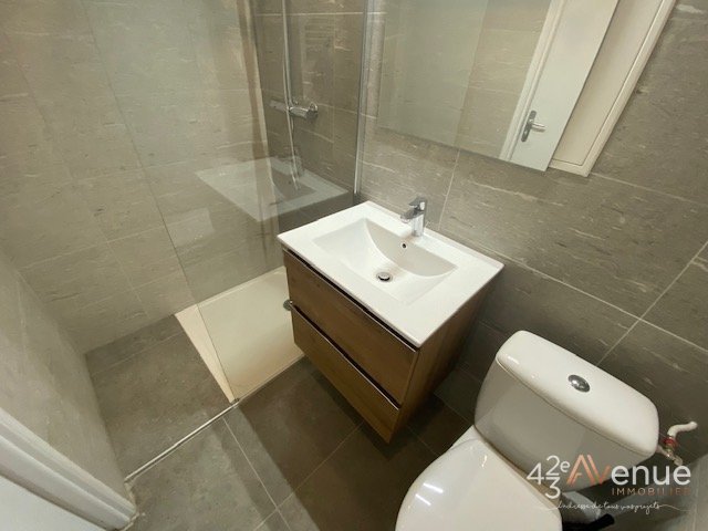 APPARTEMENT T1 A LOUER - ST ETIENNE CENTRE VILLE - 26.02 m2 - 426 € charges comprises par mois