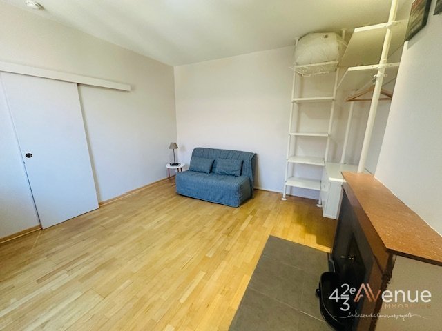 APPARTEMENT T1 A LOUER - ST ETIENNE Ch�teaucreux/Centre Commercial Steel - 30.96 m2 - 465�&euro; charges comprises par mois