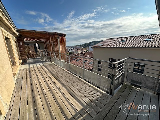 APPARTEMENT T1 A LOUER - ST ETIENNE COLLINE DES PERES - 24.21 m2 - 415€ charges comprises par mois