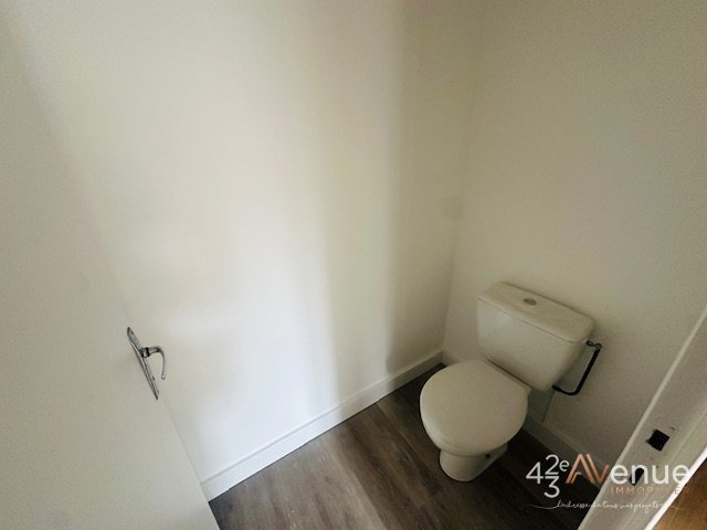 APPARTEMENT T1 A LOUER - ST ETIENNE FAC TREFILERIE - 25.06 m2 - 370�&euro; charges comprises par mois
