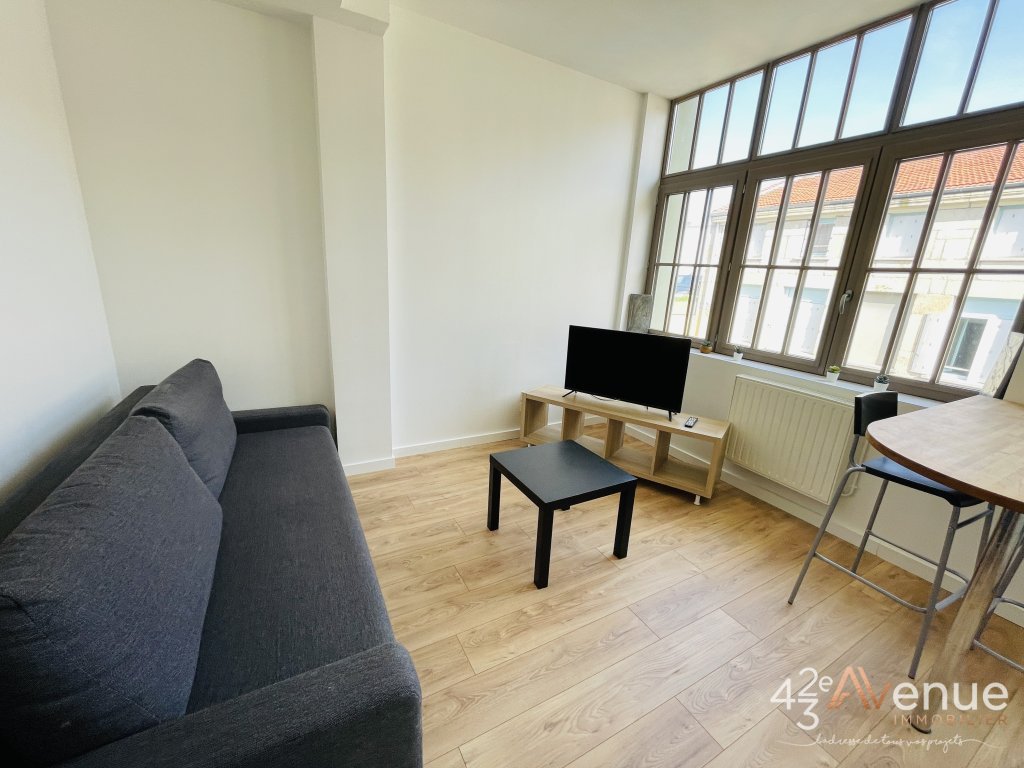 APPARTEMENT T1 - ST ETIENNE FACULTE   CENTRE DEUX - 38.21 m2 - LOU&Eacute;