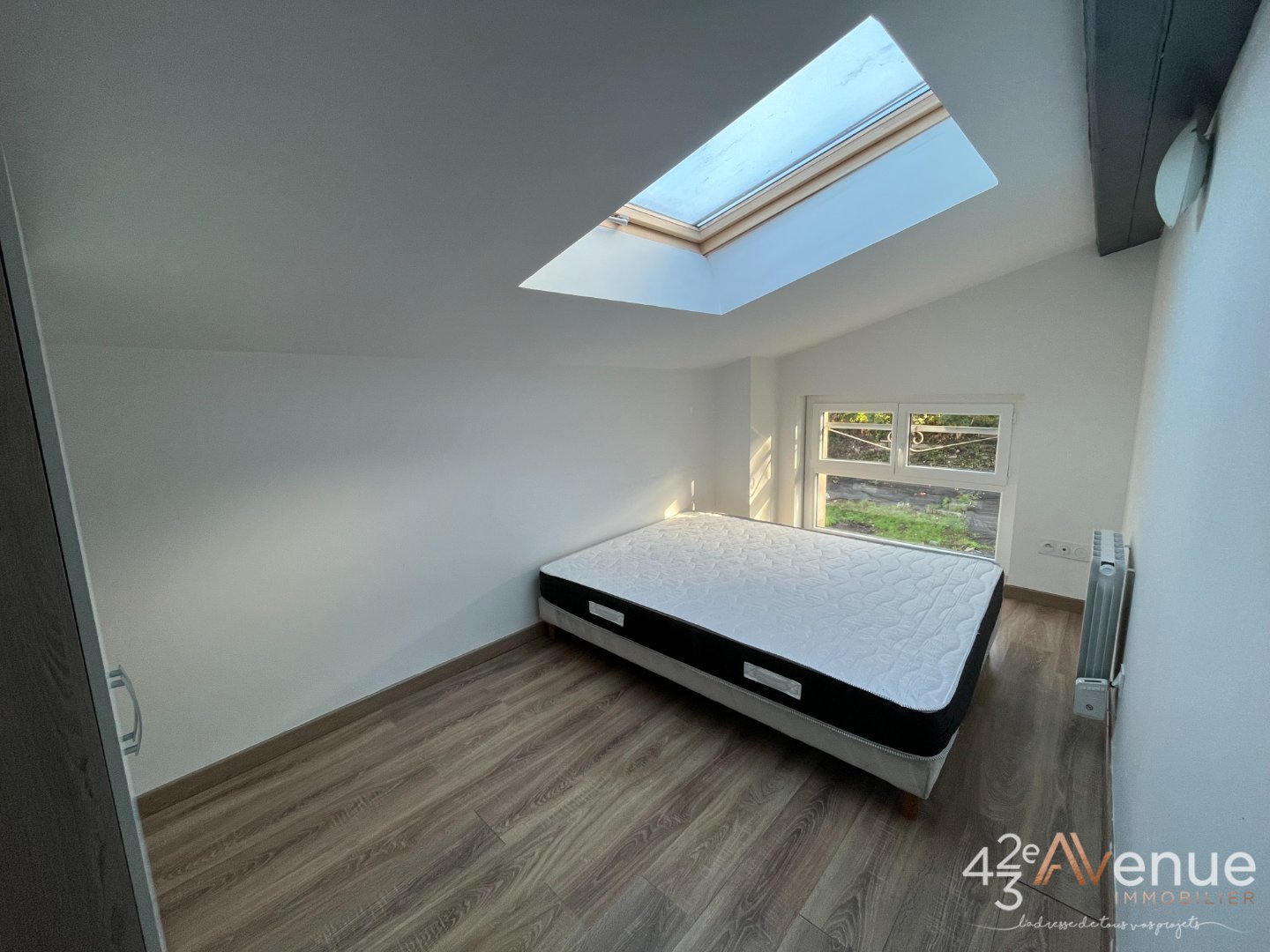 APPARTEMENT T2 - ST ETIENNE FACULTE   CENTRE DEUX - 24.09 m2 - LOU&Eacute;