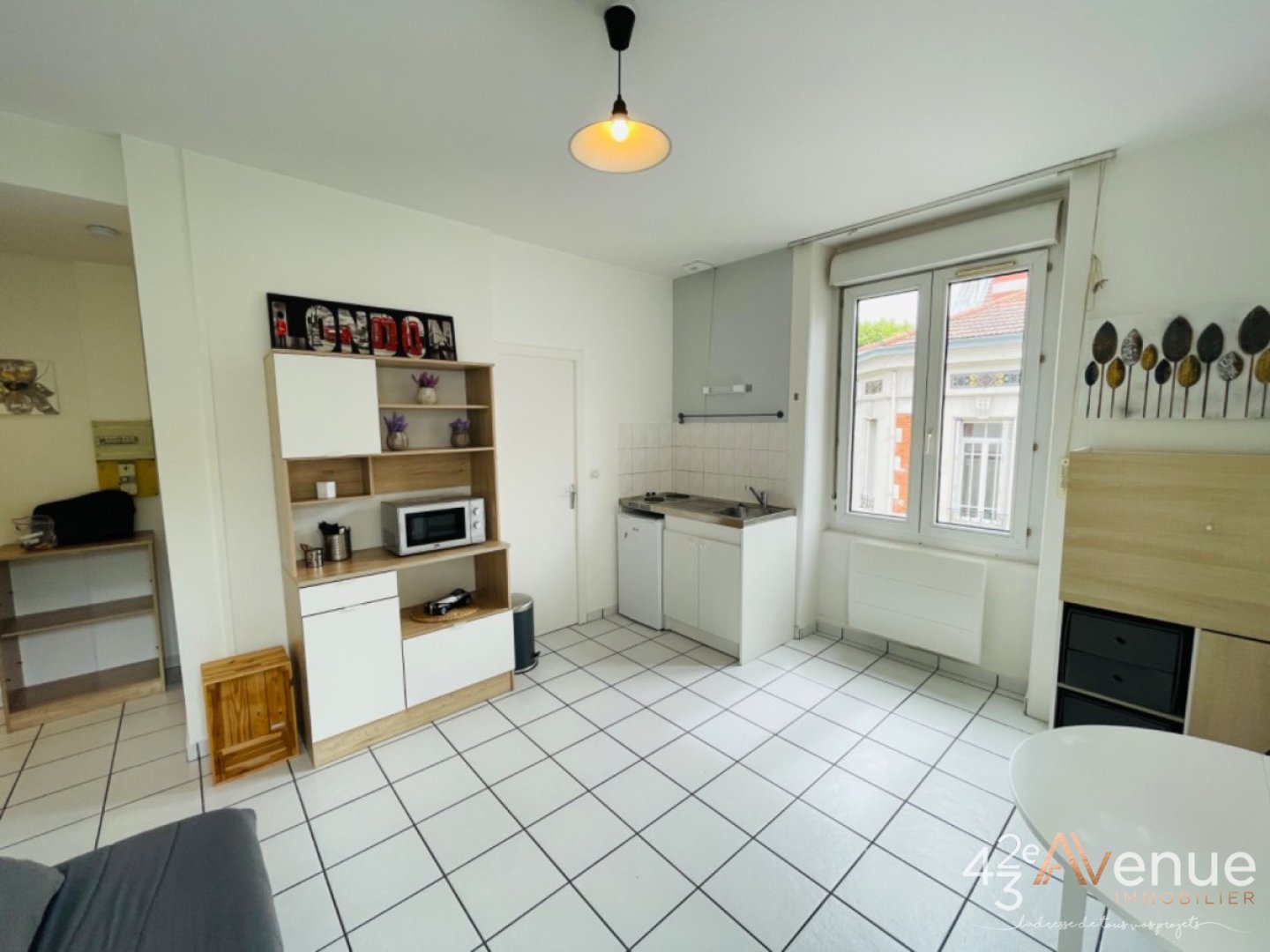 APPARTEMENT T1 - ST ETIENNE FAURIEL - 21.31 m2 - LOUÉ