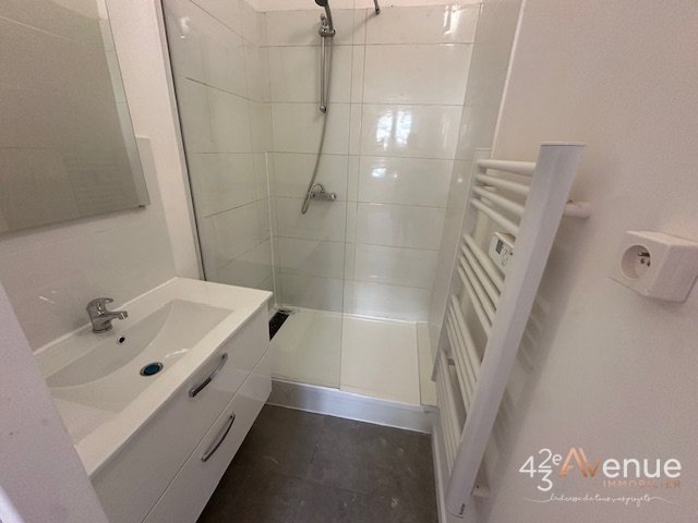 APPARTEMENT T1 - ST ETIENNE JEAN JAURES / CARNOT - 35.88 m2 - LOUÉ