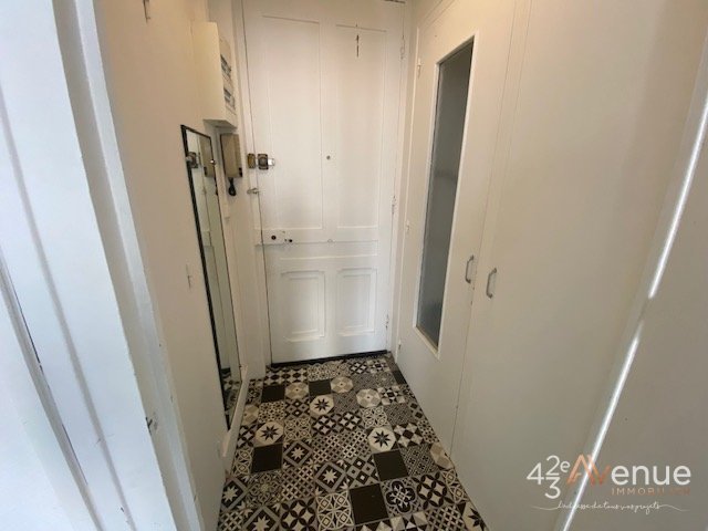 APPARTEMENT T1 - ST ETIENNE JEAN JAURES / JACQUARD - 37.09 m2 - LOUÉ