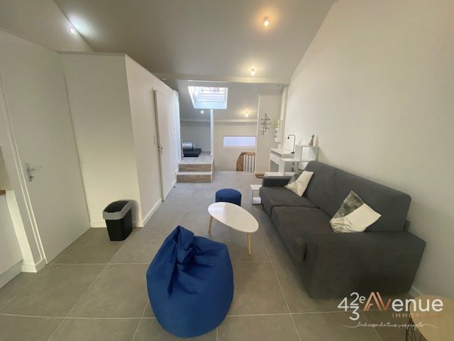 APPARTEMENT T1 - ST ETIENNE PLACE DU PEUPLE/HYPER CENTRE - 34.12 m2 - LOUÉ