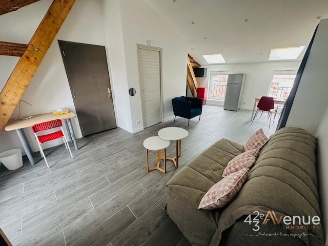 APPARTEMENT T1 - ST ETIENNE Chteaucreux/Centre Commercial Steel - 31.89 m2 - LOUÉ