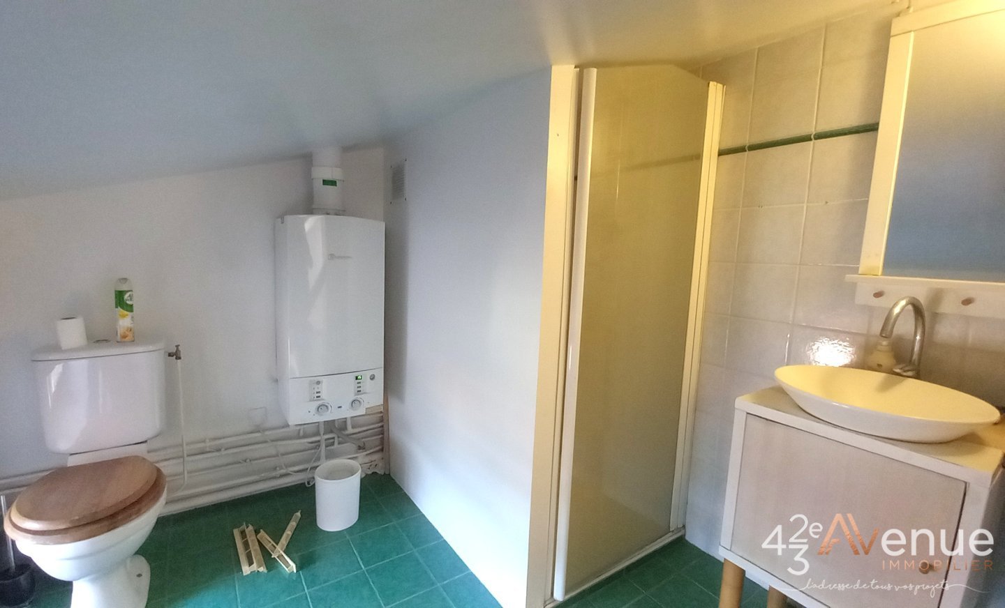 T1 BIS A VENDRE - RIVE DE GIER - 24 m2 - 48�500�&euro;