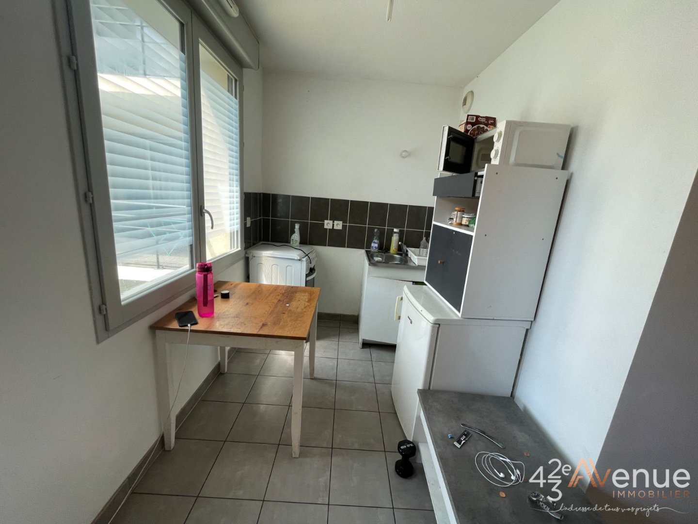 APPARTEMENT T1 A VENDRE - ST ETIENNE CENTRE VILLE - 21.6 m2 - 65 000 €