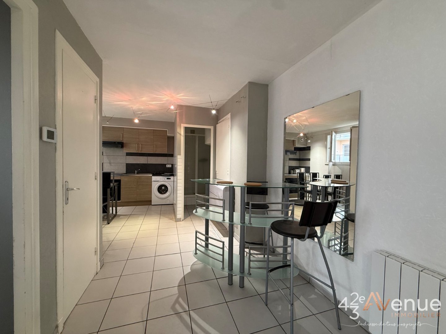 Studio r�nov� A VENDRE - ST ETIENNE COLLINE DES PERES - 32.47 m2 - 45�000�&euro;