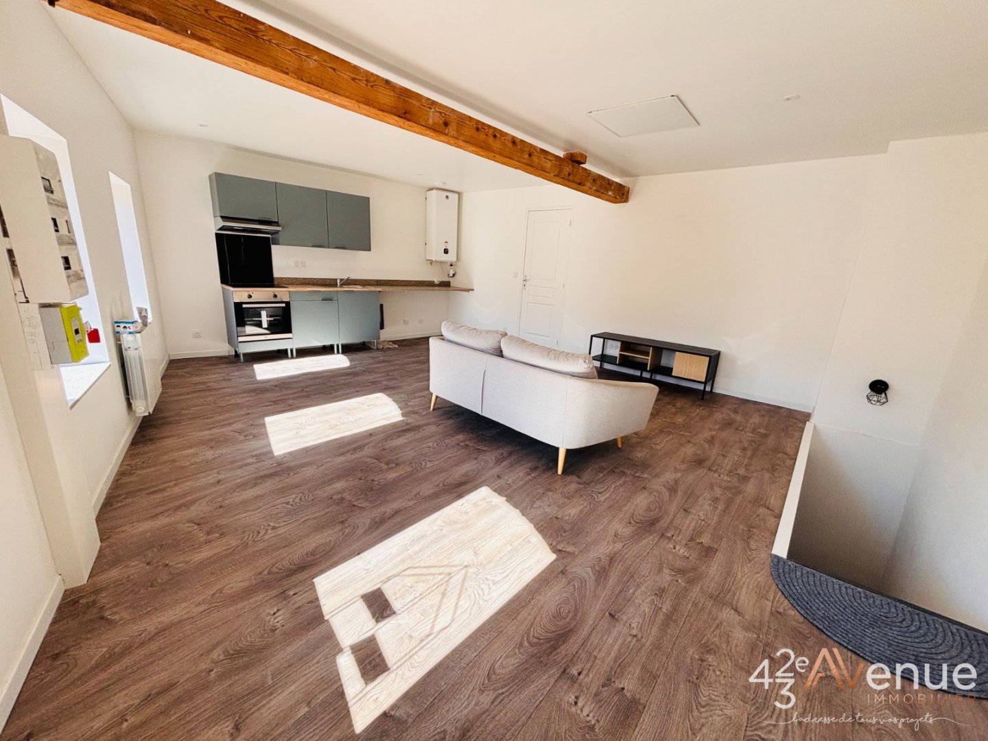 Appartement T2 entièrement rénové A LOUER - BAS EN BASSET - 44.68 m2 - 490 &euro; charges comprises par mois