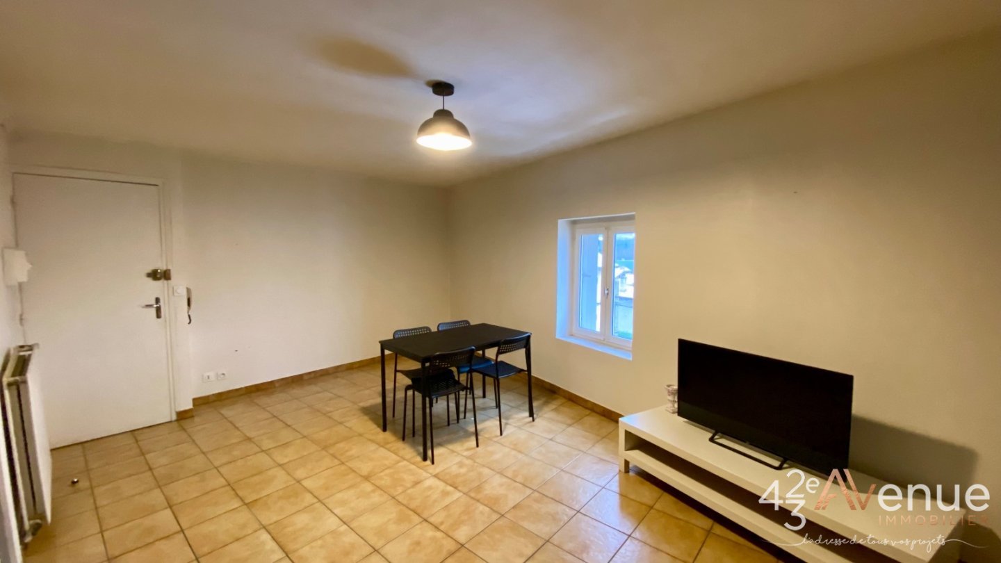 APPARTEMENT T2 A LOUER - FIRMINY - 44.54 m2 - 450€ charges comprises par mois