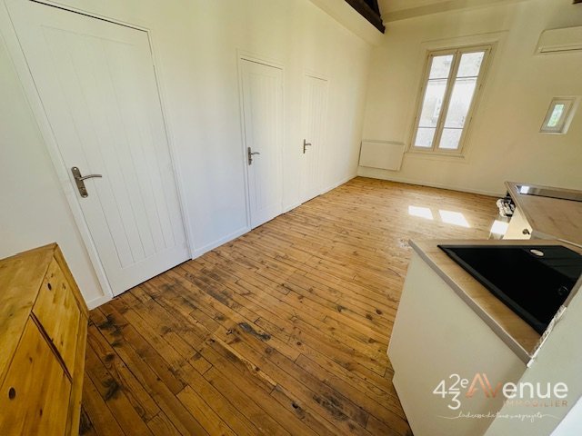 APPARTEMENT T2 A LOUER - ST CHAMOND GARE/HOPITAL - 57.17 m2 - 505�&euro; charges comprises par mois