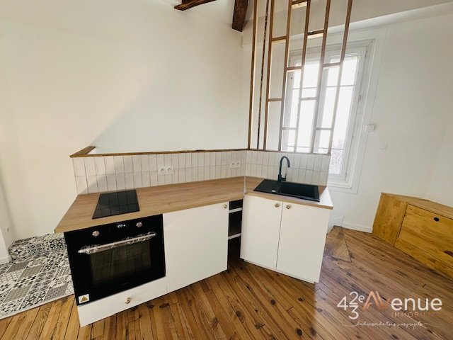 APPARTEMENT T2 A LOUER - ST CHAMOND GARE/HOPITAL - 57.17 m2 - 505�&euro; charges comprises par mois