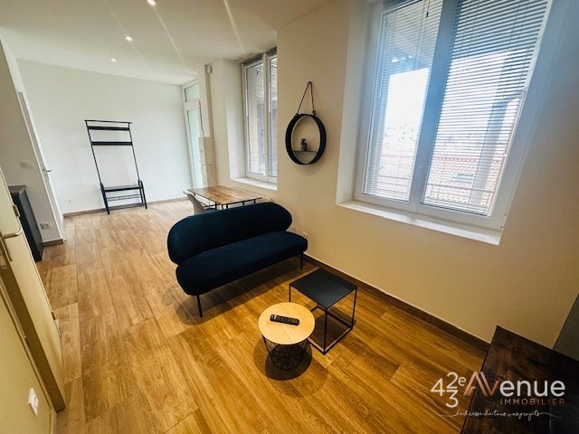APPARTEMENT T2 - ST ETIENNE ALBERT THOMAS/URSULES - 33.39 m2 - LOU&Eacute;
