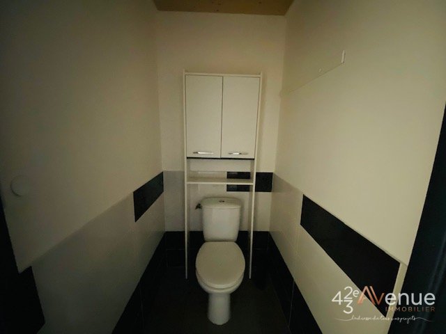 APPARTEMENT T2 A LOUER - ST ETIENNE BADOUILLERE - 44.2 m2 - 437€ charges comprises par mois