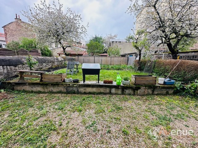 APPARTEMENT T2 - ST ETIENNE BELLEVUE/CENTRE DEUX - 42.84 m2 - LOU&Eacute;