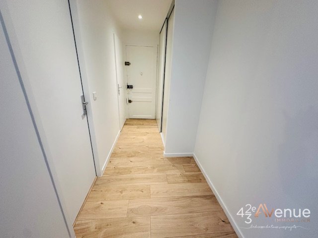 APPARTEMENT T2 - ST ETIENNE BELLEVUE/CENTRE DEUX - 42.84 m2 - LOU&Eacute;