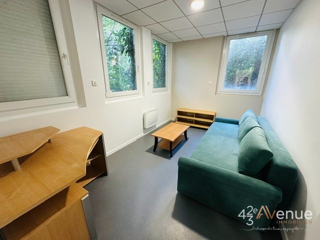 T2 Meublé A LOUER - ST ETIENNE BELLEVUE/SOLAURE/JOMAYERE - 46.7 m2 - 590 &euro; charges comprises par mois