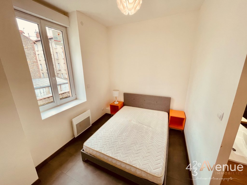 APPARTEMENT T2 - ST ETIENNE CARNOT/CITE DESIGN - 35.13 m2 - LOUÉ