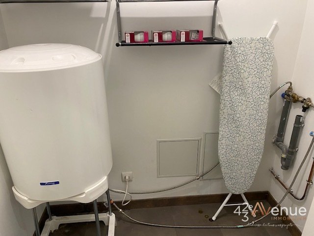 APPARTEMENT T2 - ST ETIENNE CARNOT/CITE DESIGN - 35.13 m2 - LOUÉ