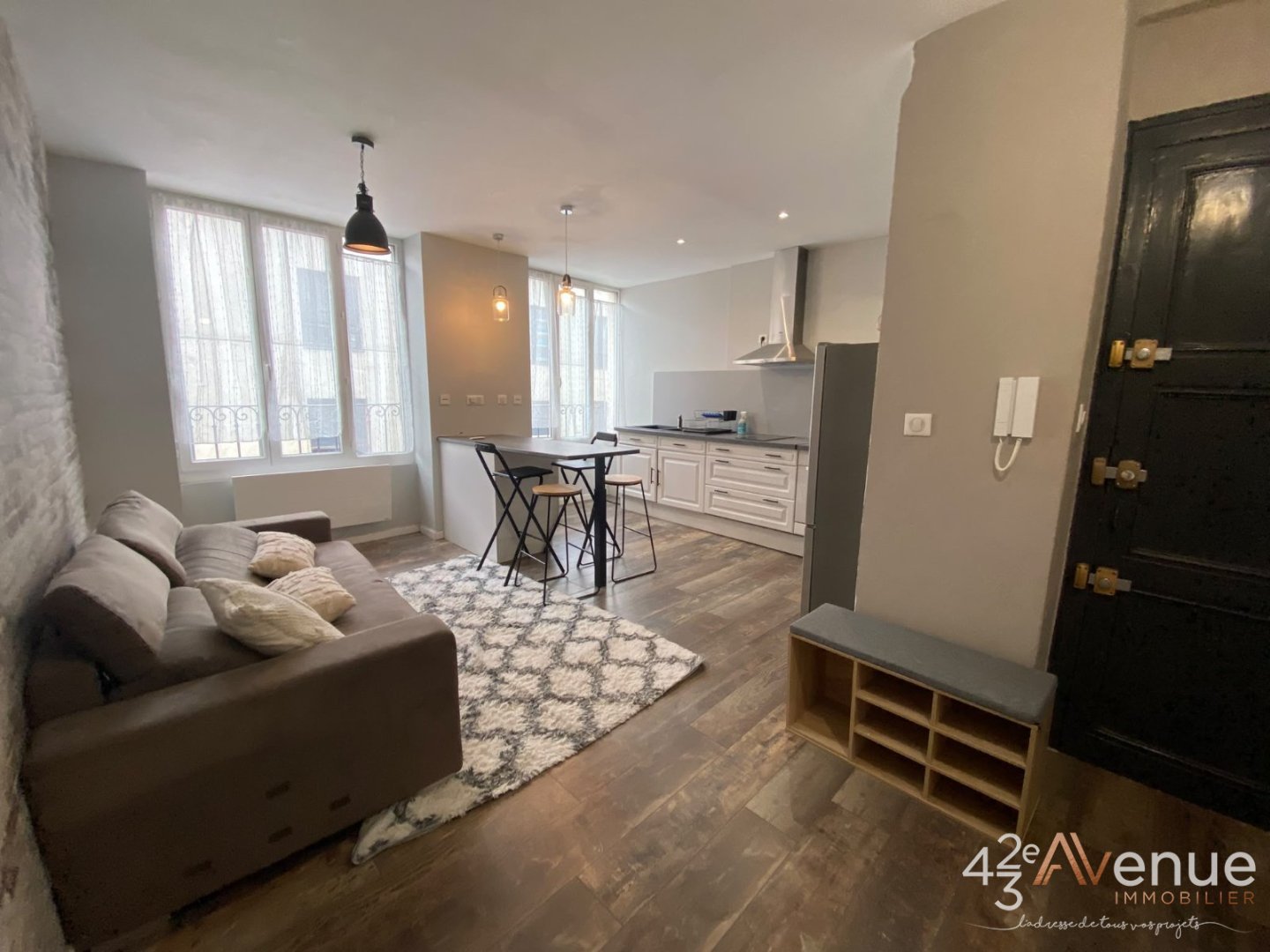 APPARTEMENT T2 A LOUER - ST ETIENNE CARNOT/JEAN JAURES/JACQUARD - 46.41 m2 - 460 &euro; charges comprises par mois