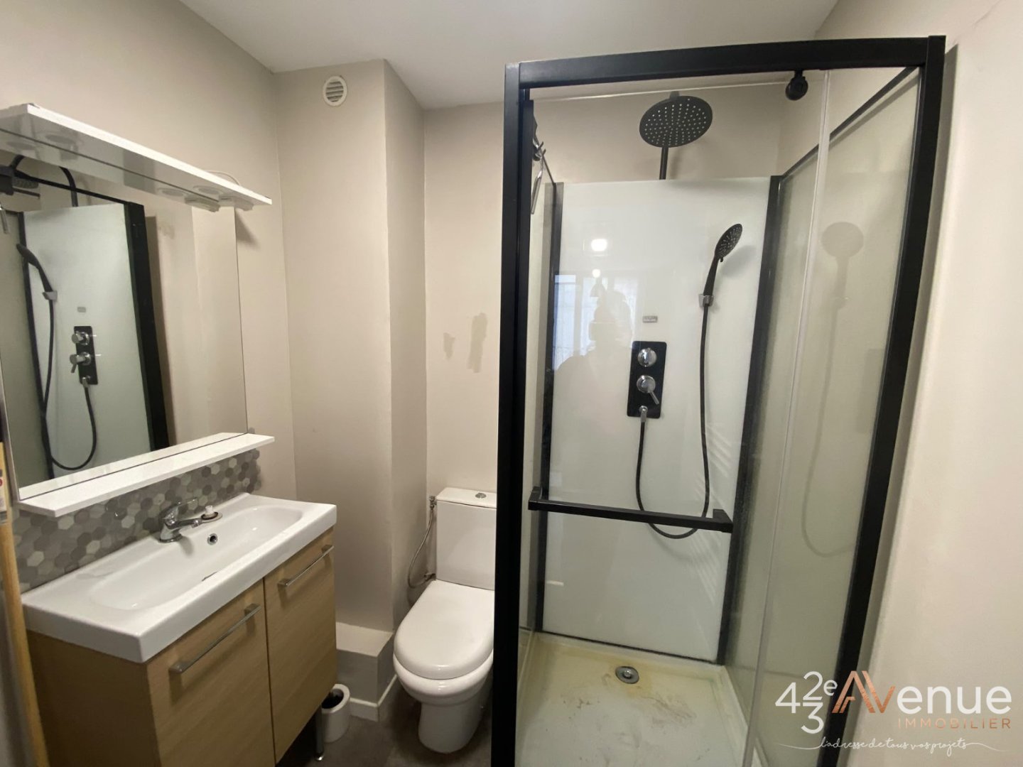 APPARTEMENT T2 A LOUER - ST ETIENNE CARNOT/JEAN JAURES/JACQUARD - 46.41 m2 - 460 &euro; charges comprises par mois