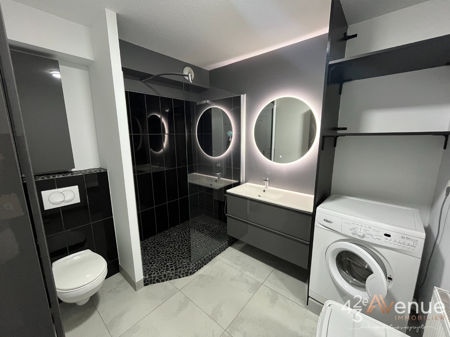 APPARTEMENT T2 - ST ETIENNE CARNOT - 38.05 m2 - LOU&Eacute;