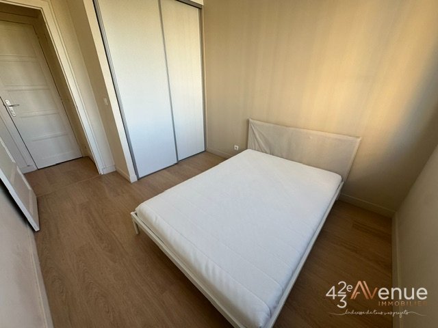 APPARTEMENT T2 A LOUER - ST ETIENNE CENTRE II  / TREFILERIE - 46.22 m2 - 515 &euro; charges comprises par mois