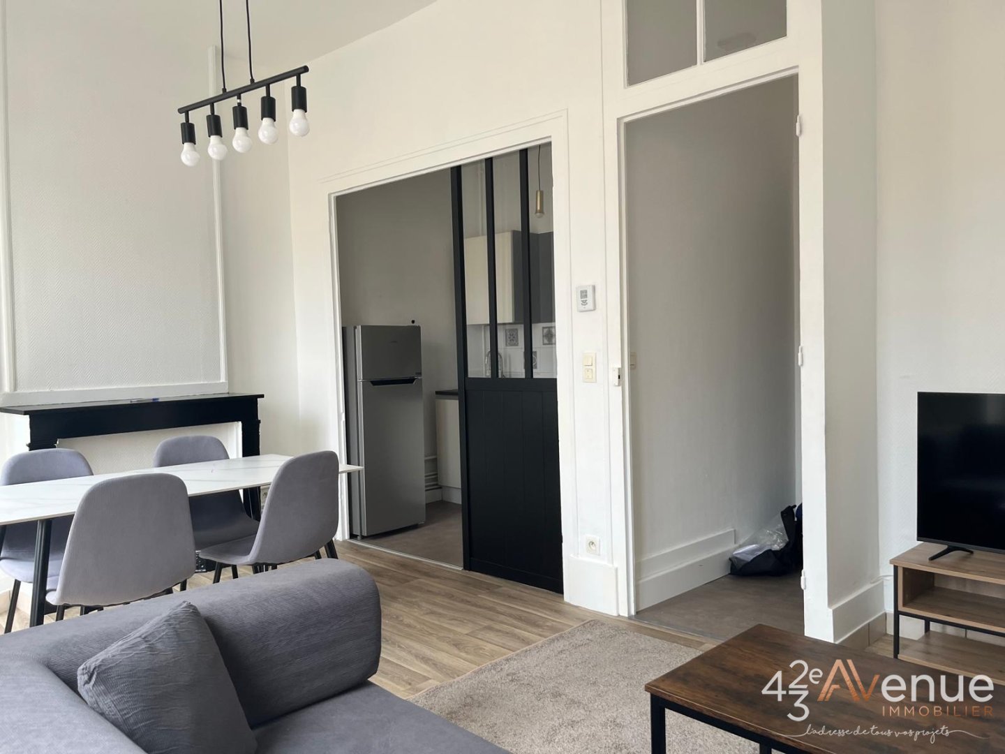 APPARTEMENT T2 A LOUER - ST ETIENNE CENTRE - 45.83 m2 - 550 &euro; charges comprises par mois