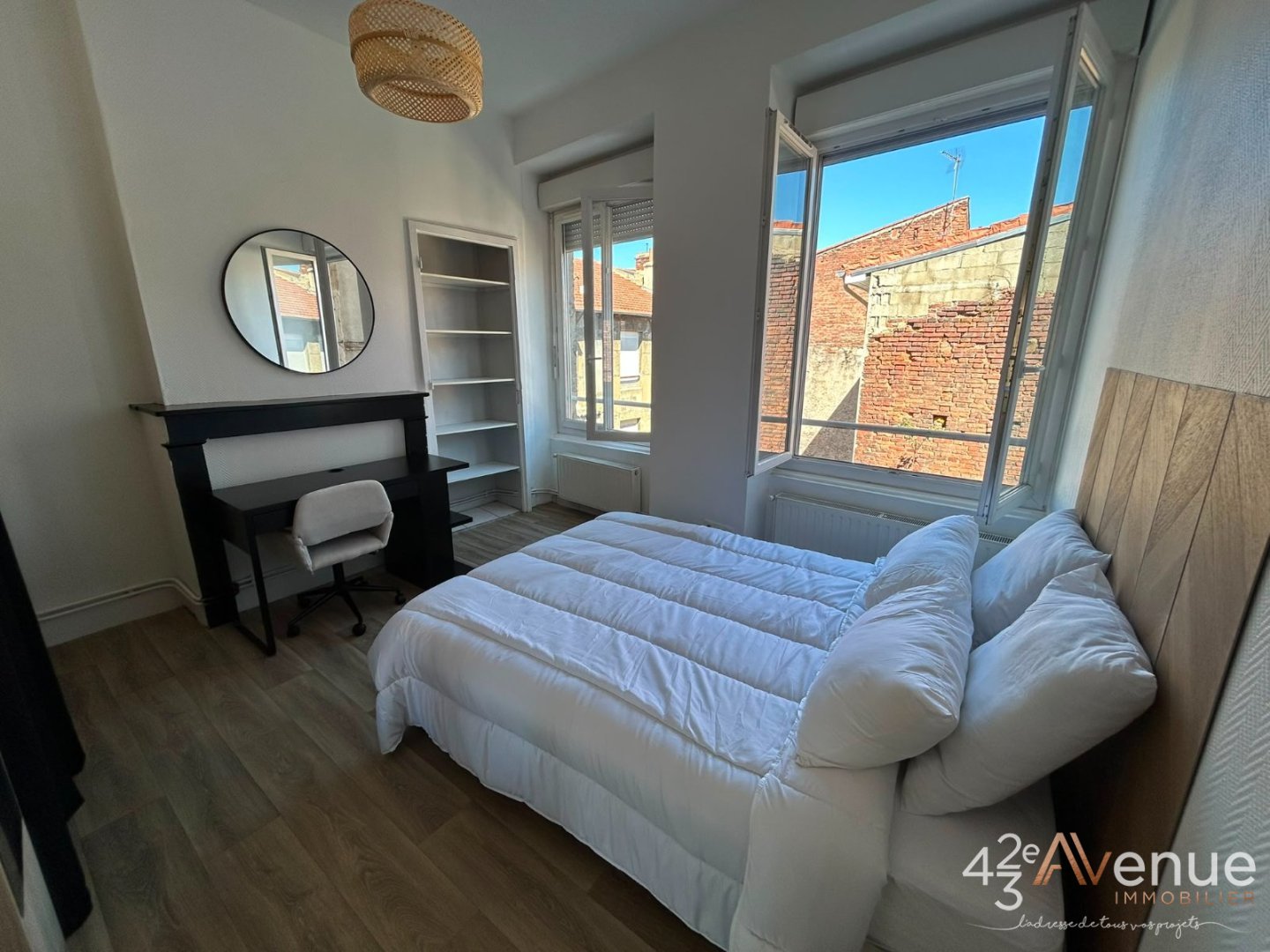 APPARTEMENT T2 A LOUER - ST ETIENNE CENTRE - 45.83 m2 - 550 &euro; charges comprises par mois