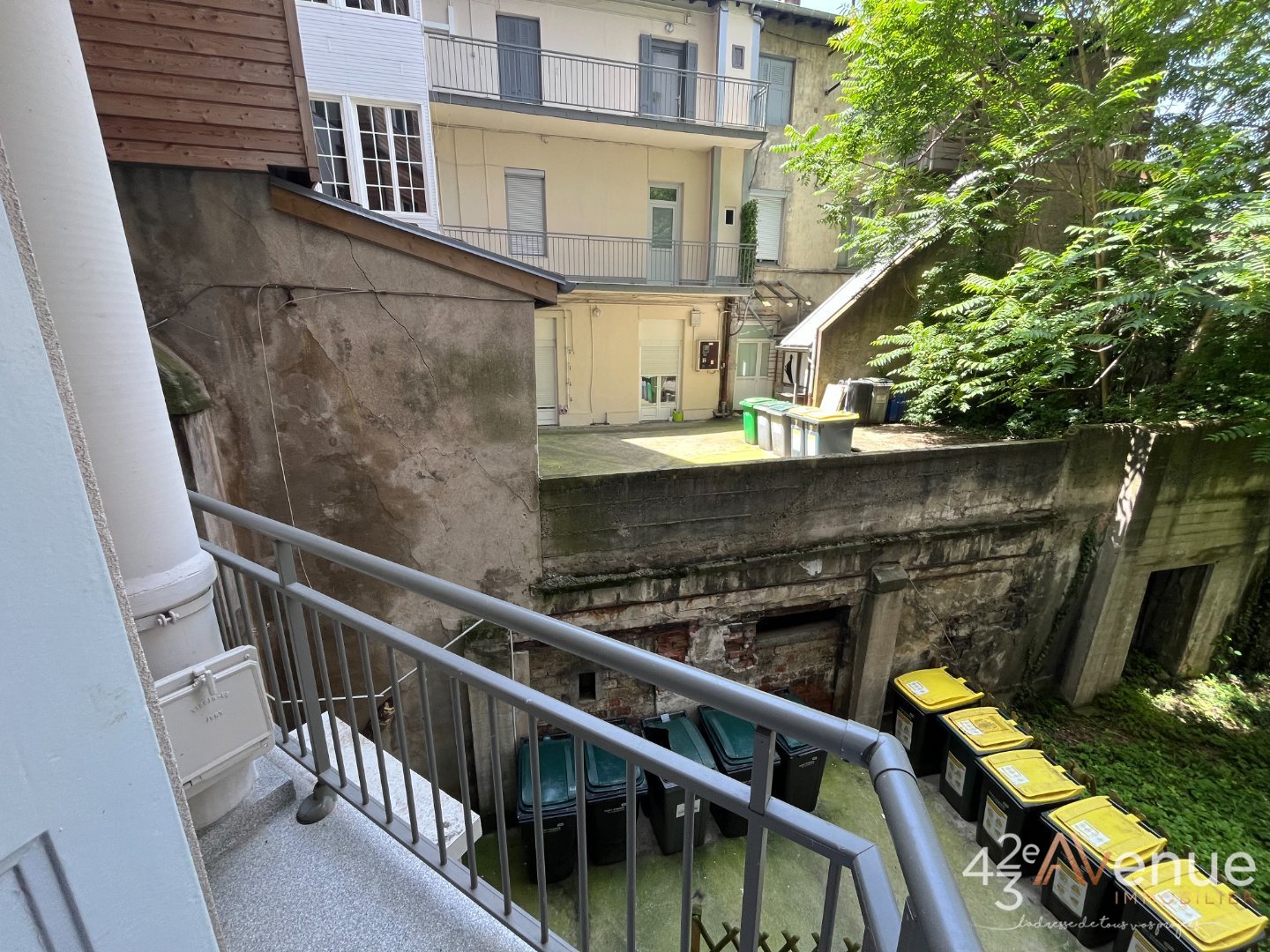 APPARTEMENT T2 A LOUER - ST ETIENNE CENTRE - 47.13 m2 - 595�&euro; charges comprises par mois