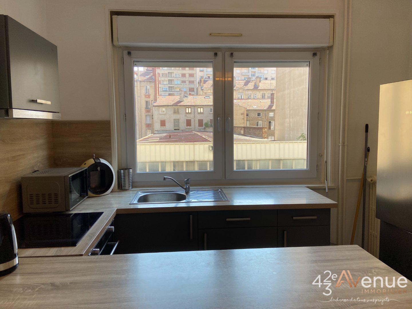 APPARTEMENT T2 A LOUER - ST ETIENNE CENTRE/TREFILERIE - 45.45 m2 - 625 &euro; charges comprises par mois