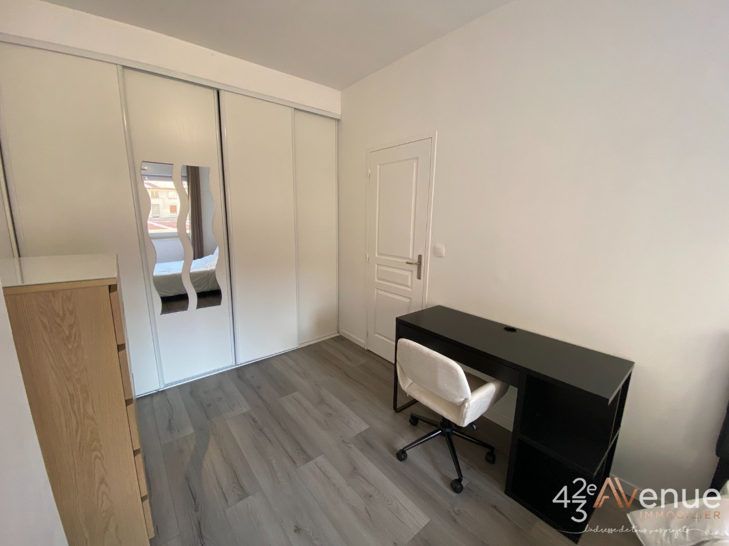 APPARTEMENT T2 A LOUER - ST ETIENNE CENTRE/TREFILERIE - 45.45 m2 - 625 &euro; charges comprises par mois