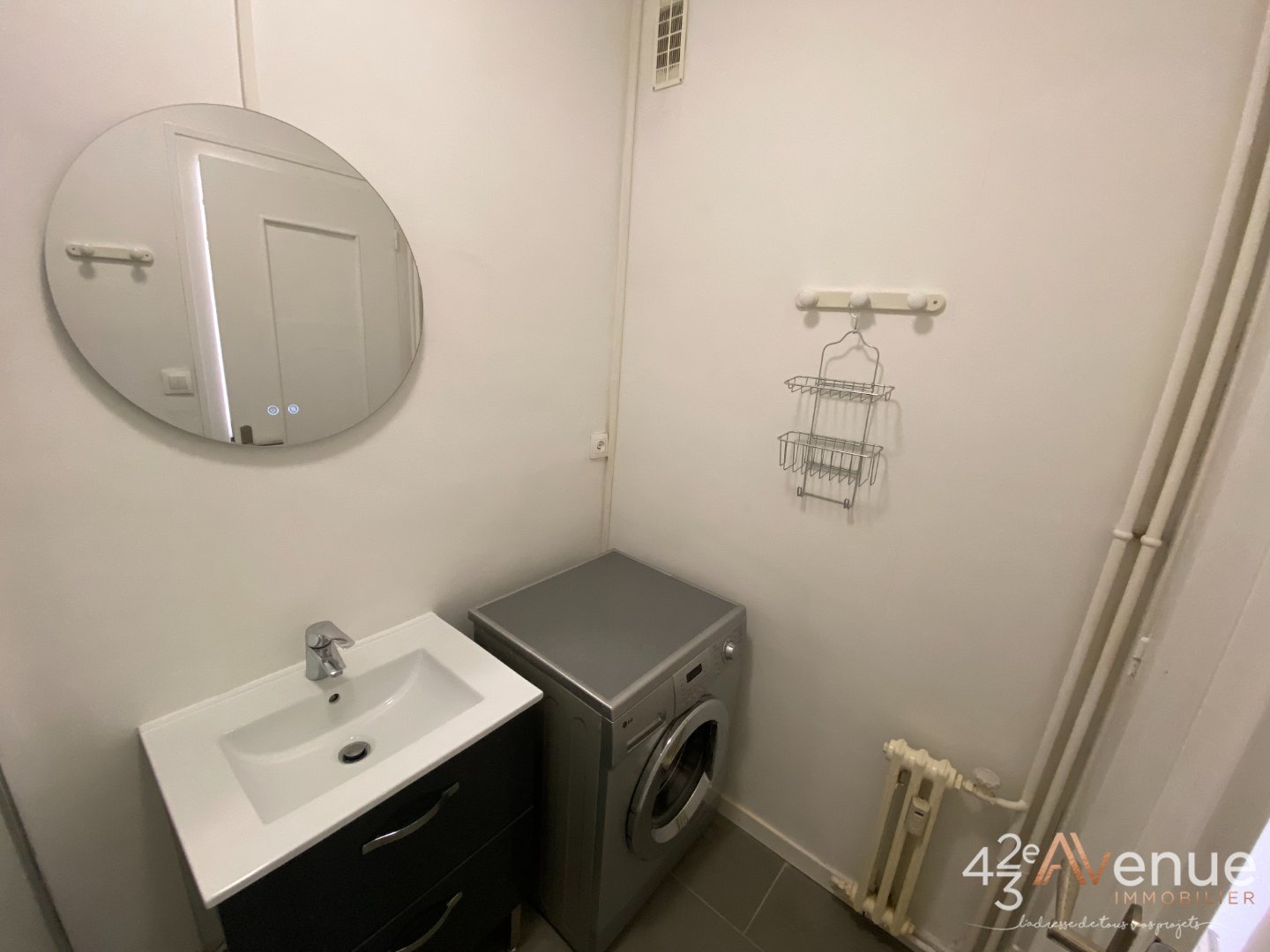 APPARTEMENT T2 A LOUER - ST ETIENNE CENTRE/TREFILERIE - 45.45 m2 - 625 &euro; charges comprises par mois