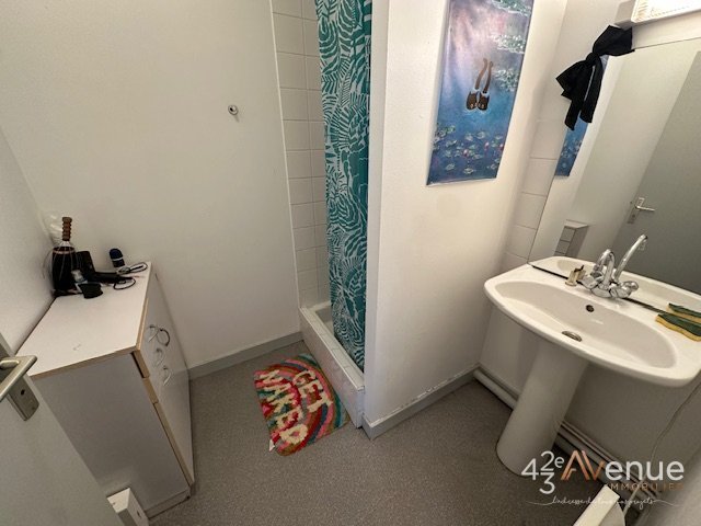 T2 Meubl� A LOUER - ST ETIENNE CENTRE VILLE/JACQUARD - 35.2 m2 - 490�&euro; charges comprises par mois