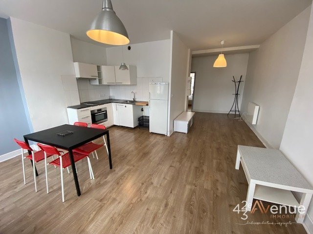 APPARTEMENT T2 A LOUER - ST ETIENNE CENTRE VILLE - 55.04 m2 - 502 &euro; charges comprises par mois