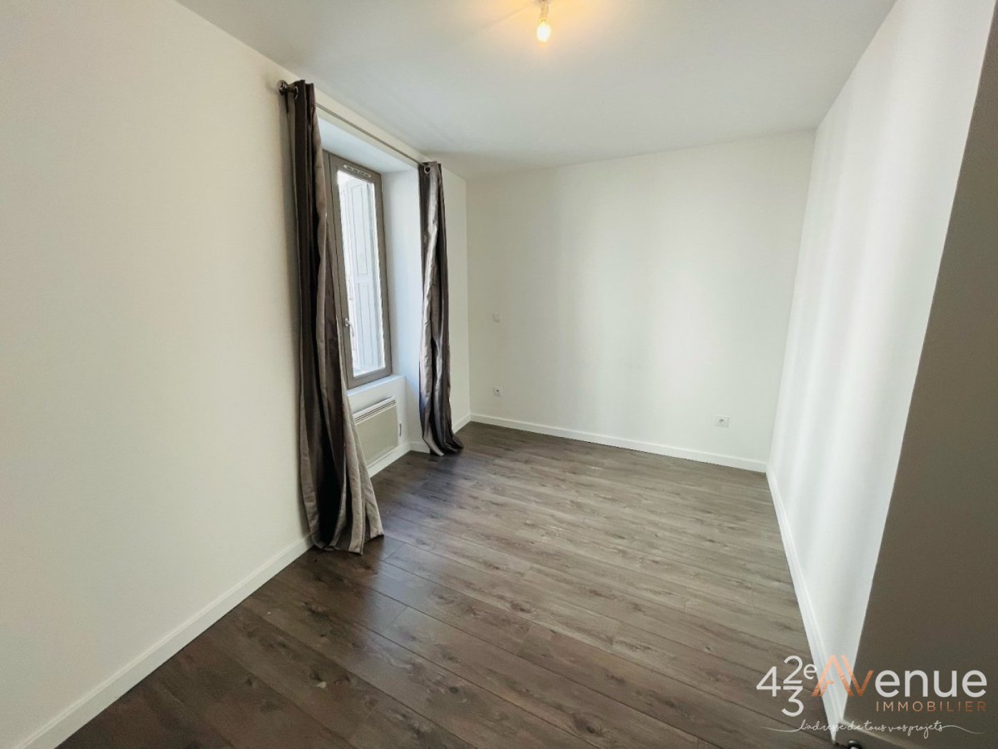 APPARTEMENT T2 - ST ETIENNE CENTRE VILLE - 47.44 m2 - LOUÉ