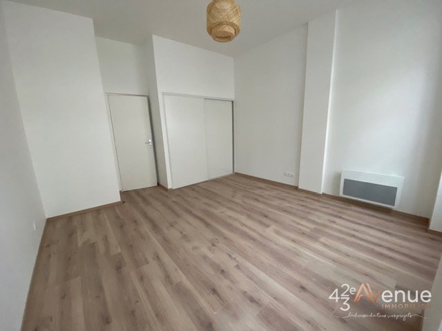 APPARTEMENT T2 - ST ETIENNE CENTRE VILLE - 54.13 m2 - LOUÉ