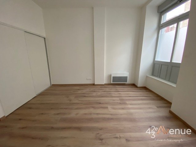 APPARTEMENT T2 - ST ETIENNE CENTRE VILLE - 54.13 m2 - LOUÉ