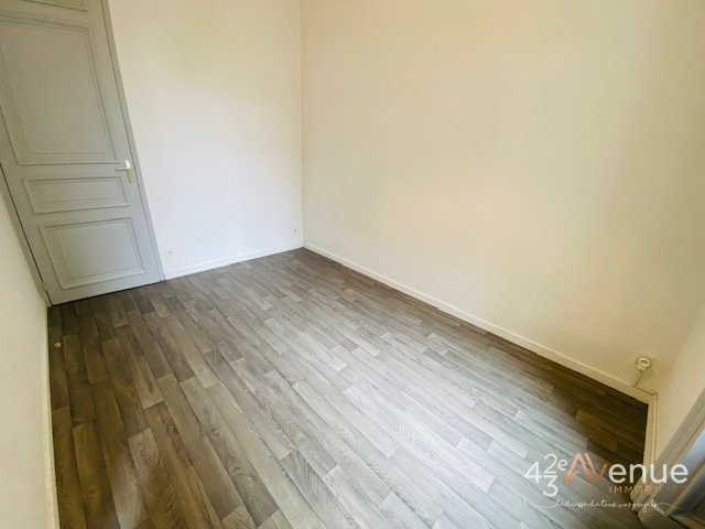 APPARTEMENT T2 A LOUER - ST ETIENNE CENTRE VILLE/REPUBLIQUE/FOURNEYRON - 43.95 m2 - 482 &euro; charges comprises par mois