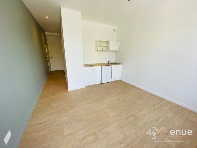 APPARTEMENT T2 - ST ETIENNE CHATEAUCREUX/FOURNEYRON - 28.2 m2 - LOU&Eacute;