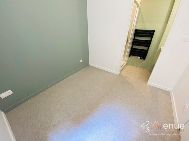 APPARTEMENT T2 - ST ETIENNE CHATEAUCREUX/FOURNEYRON - 28.2 m2 - LOU&Eacute;