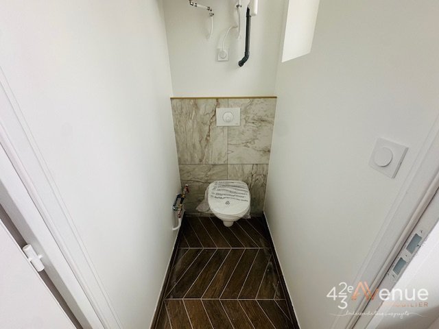 2 Pi�ces Refait � Neuf A LOUER - ST ETIENNE CHATEAUCREUX/FOURNEYRON - 32.77 m2 - 490�&euro; charges comprises par mois