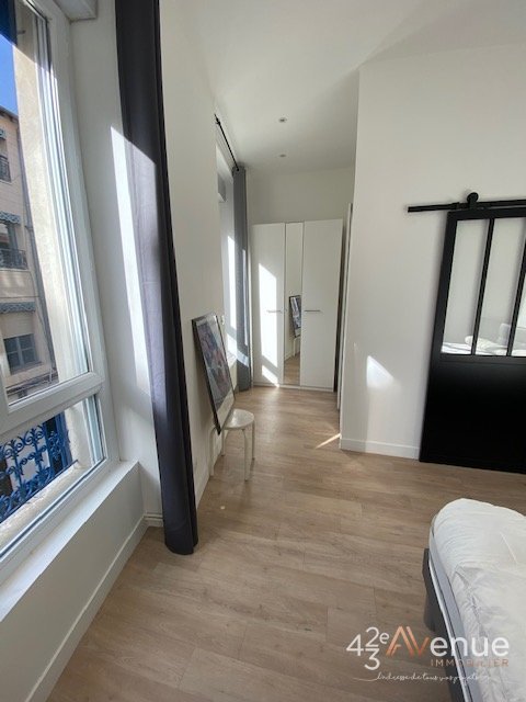APPARTEMENT T2 A LOUER - ST ETIENNE CHAVANELLE/MARTYR DE VINGRE - 55.35 m2 - 655�&euro; charges comprises par mois
