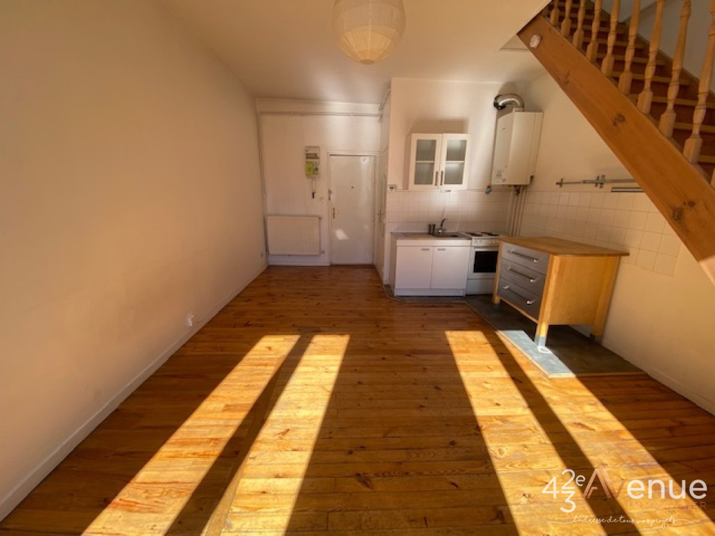 T2 en Duplex A LOUER - ST ETIENNE CHAVANELLE - 35.11 m2 - 398 &euro; charges comprises par mois