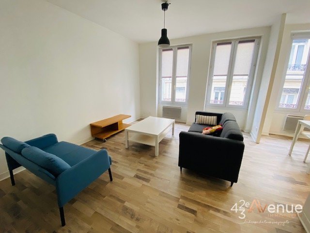 APPARTEMENT T2 A LOUER - ST ETIENNE CHAVANELLE - 46.03 m2 - 435 &euro; charges comprises par mois
