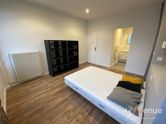 2 pièces Meublé A LOUER - ST ETIENNE Cité Design/Carnot - 56.72 m2 - 640 &euro; charges comprises par mois
