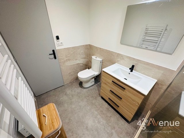 APPARTEMENT T2 A LOUER - ST ETIENNE DORIAN - 46 m2 - 510€ charges comprises par mois