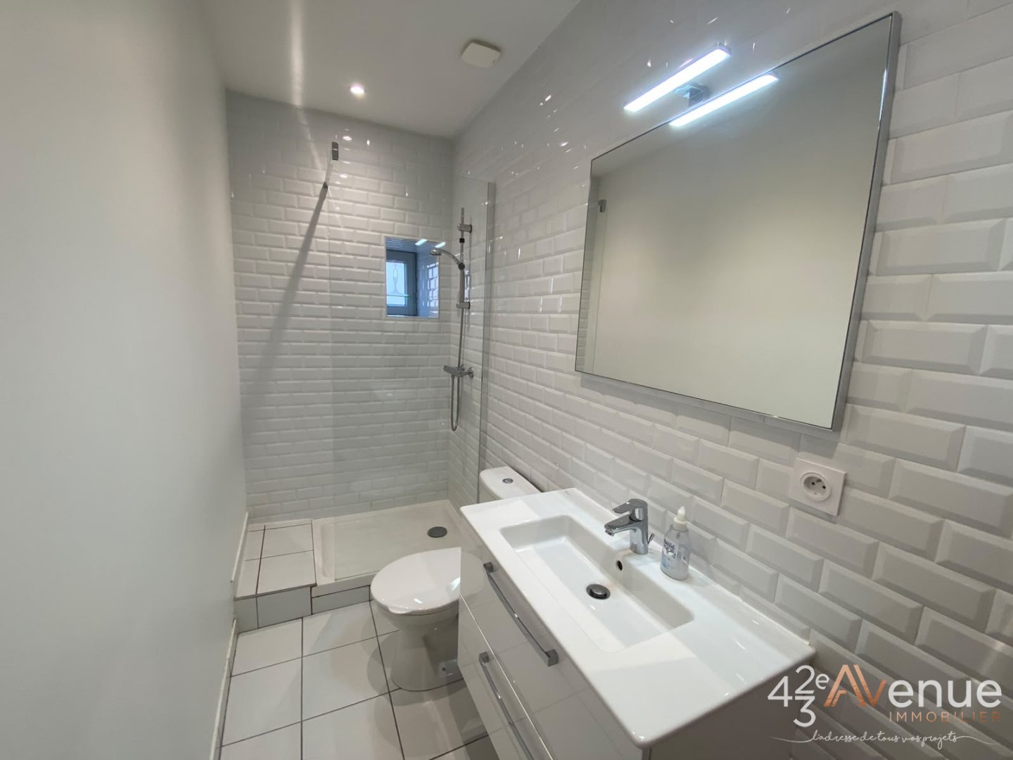 APPARTEMENT T2 A LOUER - ST ETIENNE FAC TREFILERIE/CENTRE II - 31.25 m2 - 460 &euro; charges comprises par mois